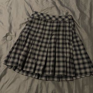 H&M Plaid School Girl Mini Pleated Skirt